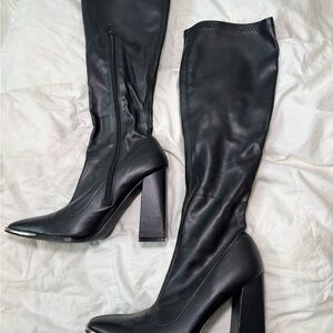 Black Knee-High Women's Boots (Women’s 10)